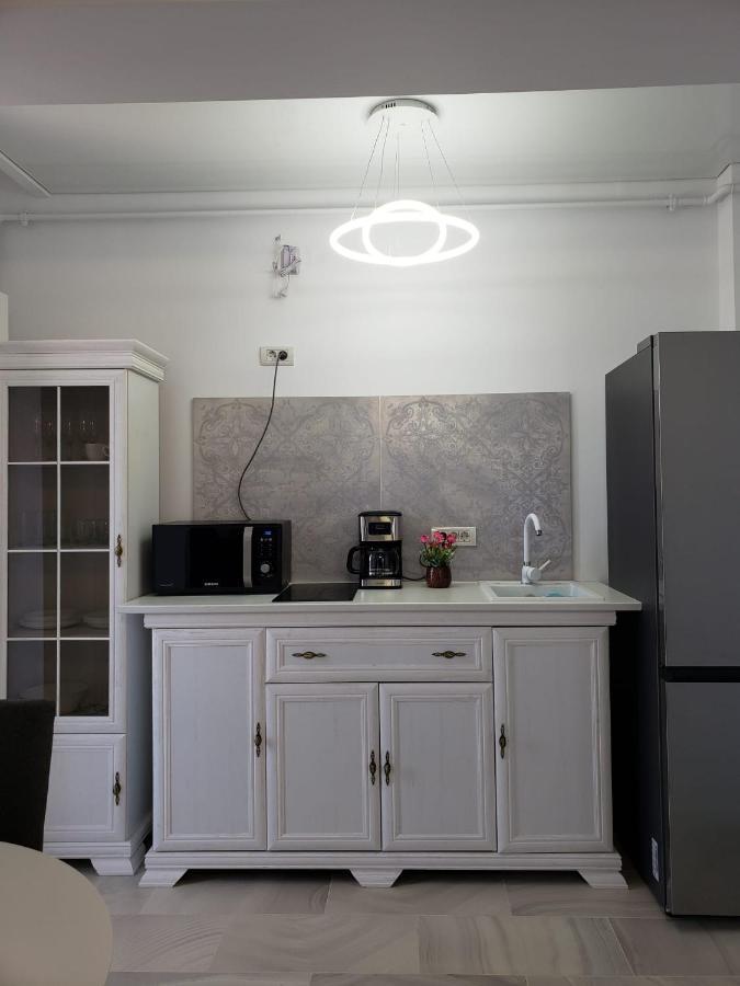 Sunrise Luxury Apartments Navodari Luaran gambar