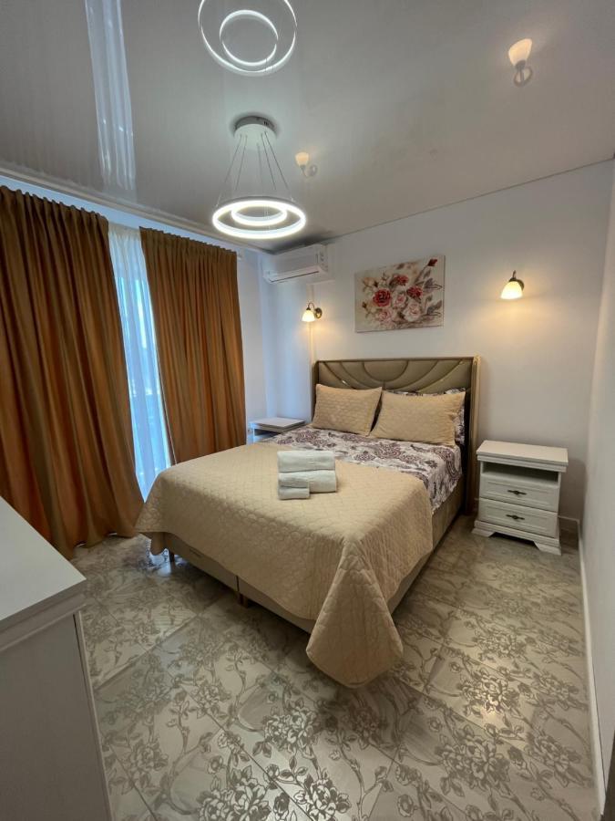 Sunrise Luxury Apartments Navodari Luaran gambar